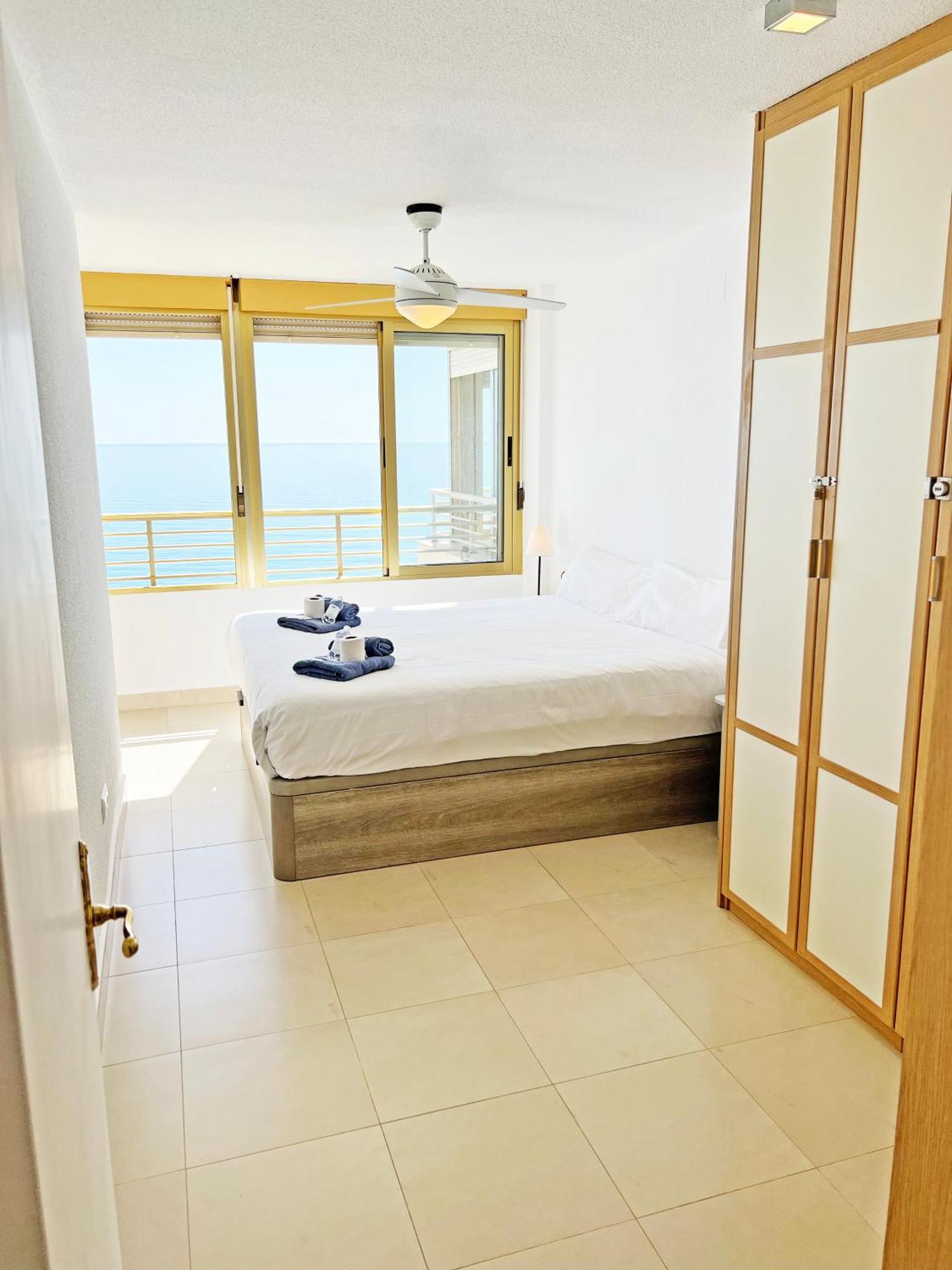 Oasis Frente Al Mar. Parking Gratis Lejlighed El Campello Eksteriør billede